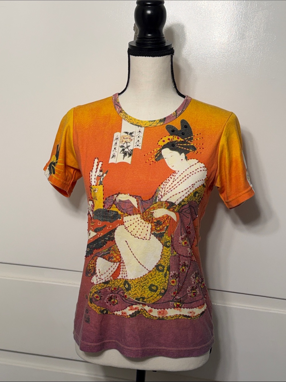 Vintage Y2K Lightning Geisha Graphic T-Shirt - Size L Sunset Gradient Embroidery